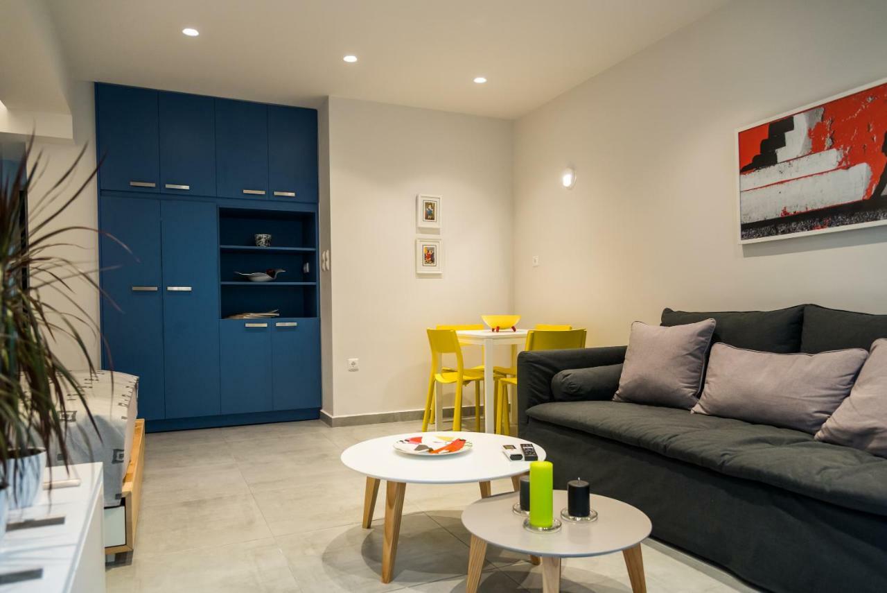 Central Cozy Studio With A Secret Garden Афины Экстерьер фото